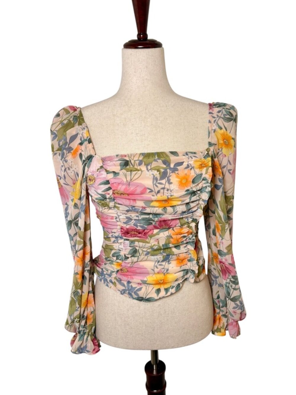 ASTR The Label Taupe Pink Floral Ruched Square Neck Cropped Top Small